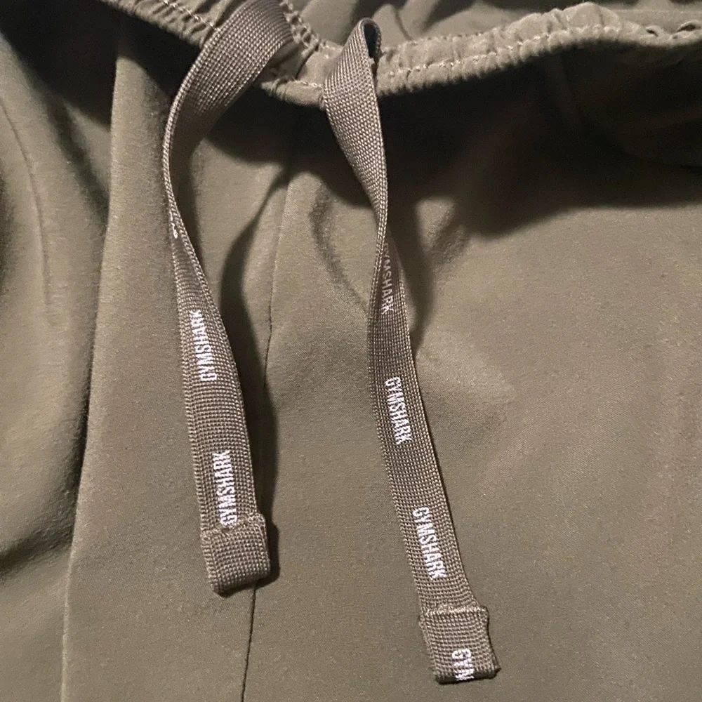 Gymshark Men's Arrival Core Olive